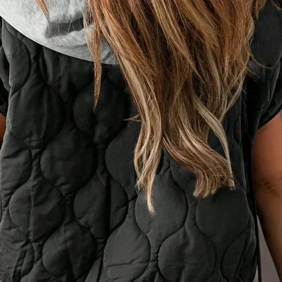 Black Boho Women's Quilted Cozy Warm Free Style Drawstring Hooded Puffer Vest - Picture 4 of 4